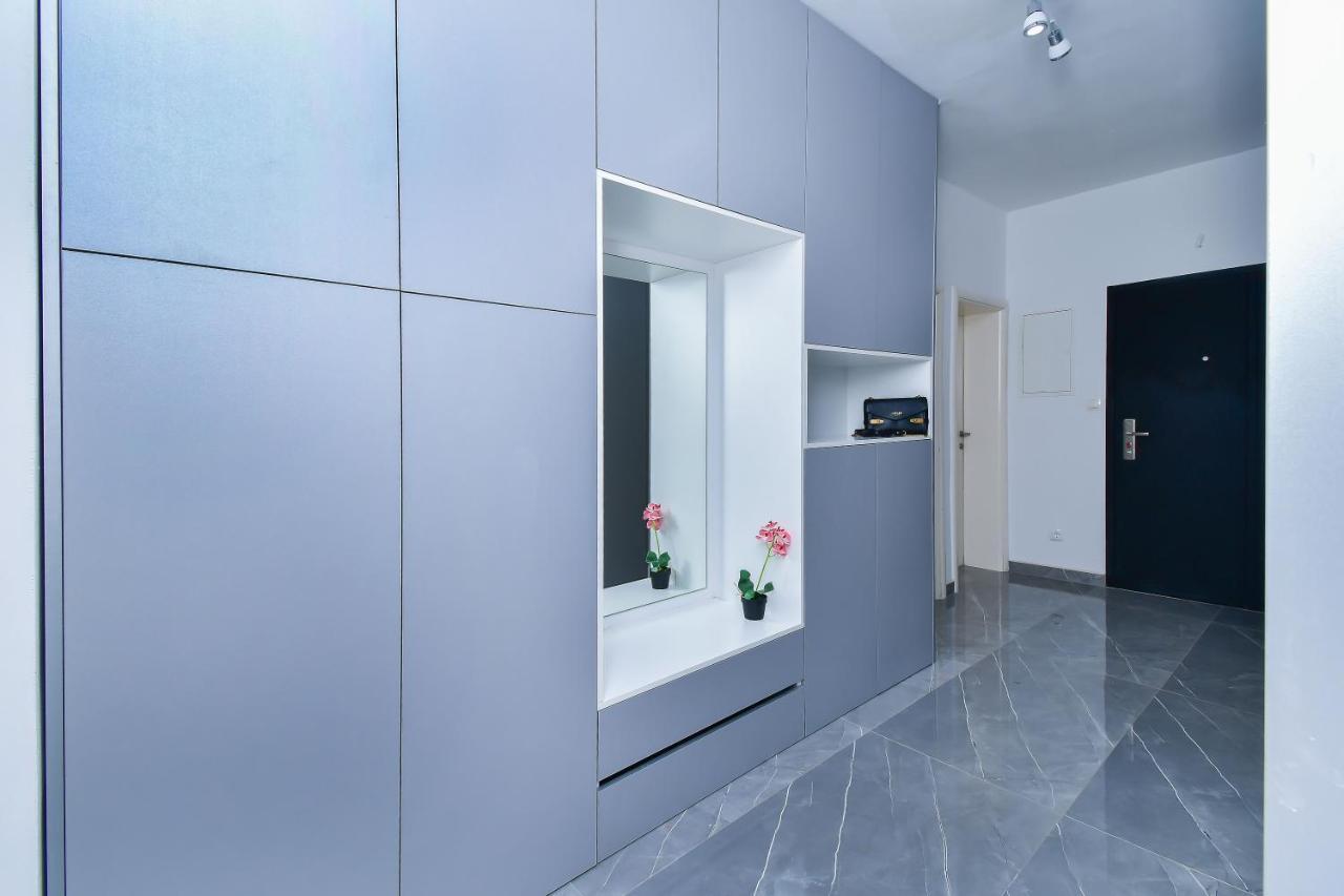 Apartment Ela โอมิช ภายนอก รูปภาพ