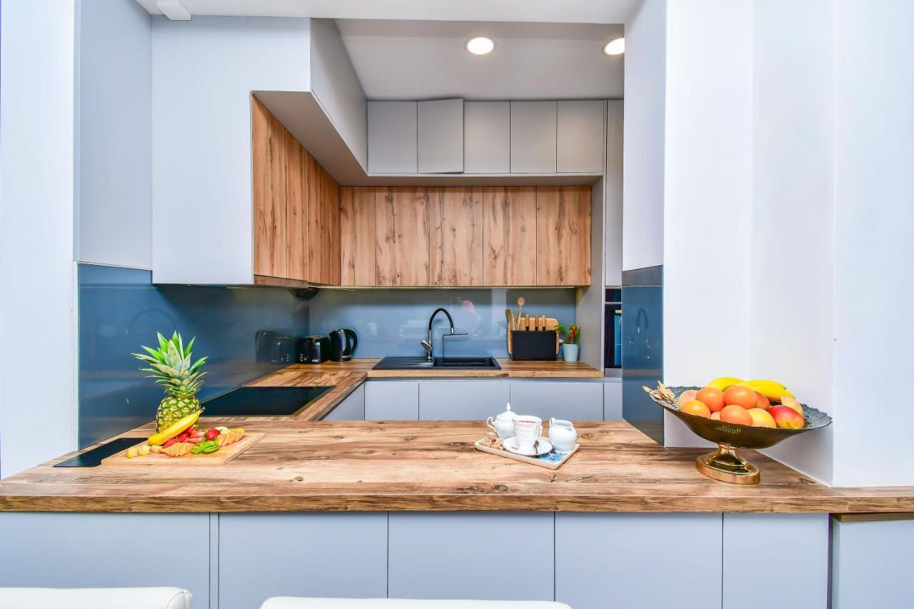Apartment Ela โอมิช ภายนอก รูปภาพ